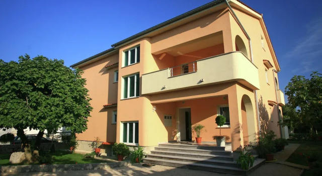Pleasant Apartment in Krk with Private Terrace