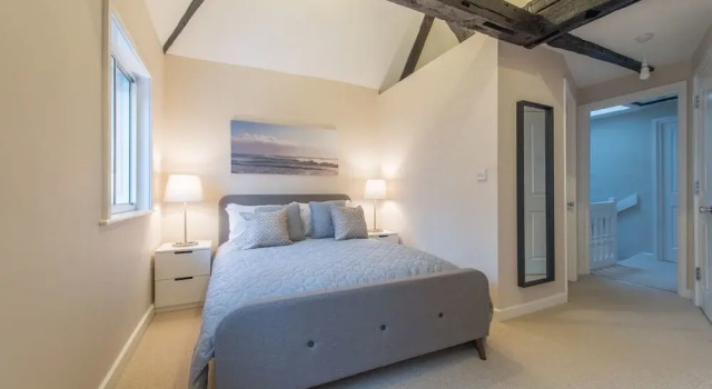 Central Apartment Facing Windsor Castle, Varaa Huoneisto Asunnot kohteessa Merseyside, Huoneisto