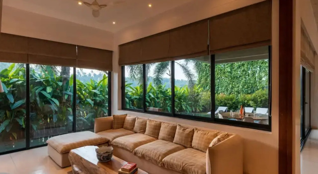 Puravida I -luxury 5bhk w Pvt Pool in Anjuna, Prenota Casa vacanze Hotel a Goa con parcheggio, Parcheggio