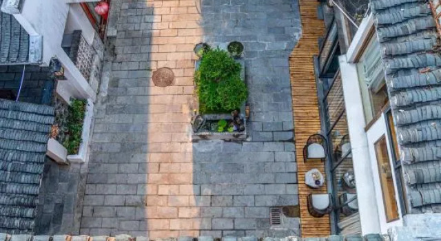 Shifangyuan Holiday Homestay (Taohuajiang Branch, Reed Flute Cave Scenic Area, Guilin)