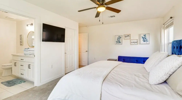 Коттедж Centrally Located Austin Home w/ Private Patio!