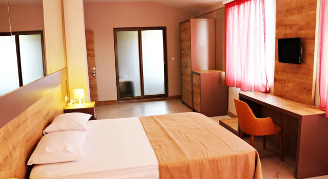 Семейный номер Standard с 2 комнатами с балконом Ferah Hotel