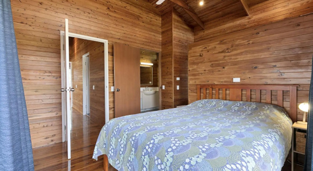 8 Yarrong Road