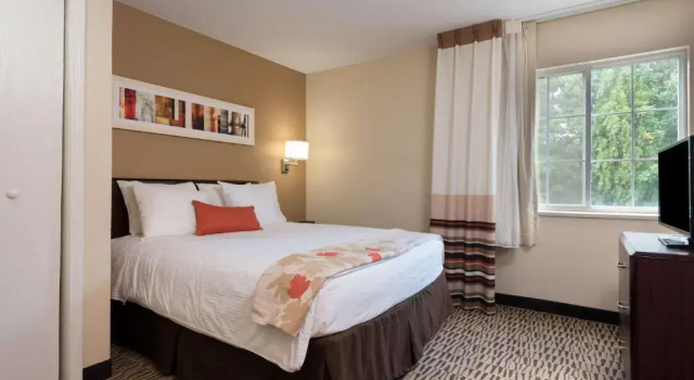 Четырёхместный люкс MainStay Suites Salt Lake City Fort Union
