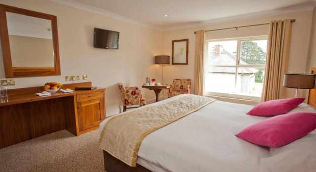 The Lakeside Hotel & Leisure Centre, Reserva ahora Hotel Hoteles SPA en Connacht, SPA