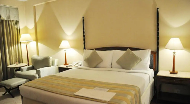Двухместный номер Business Radisson Hotel Varanasi