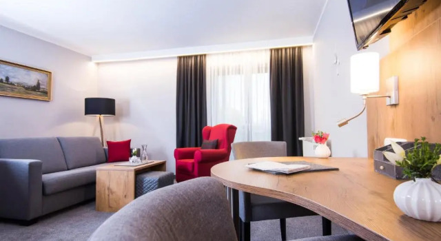 Полулюкс Deluxe Genusshotel "Zum Wendl"