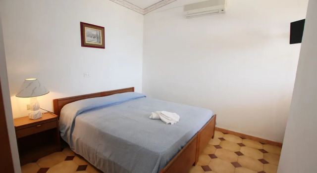 Villaggio Residence Quattro Scogli, Rezerwuj Hotel Hotele w Ricadi z basenem, Basen