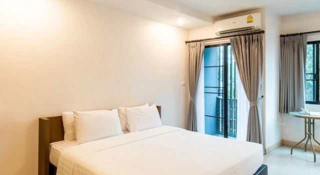 Двухместный номер Standard с балконом Jira Boutique Residence
