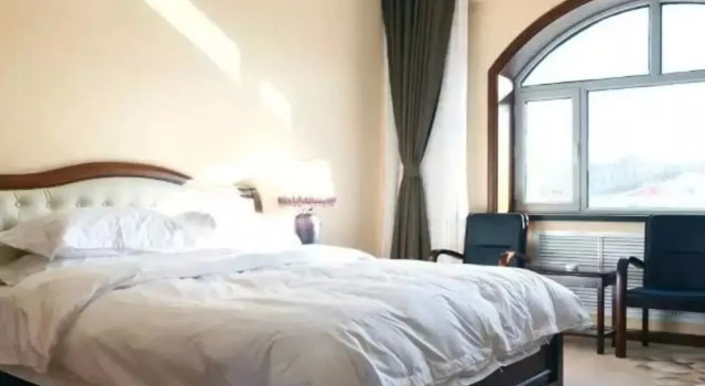 Yuanmaotun Folk Custom Hot Spring Resort, Buchen Sie Resort Hotels in Heilongjiang mit Parkplatz, Parkplätze