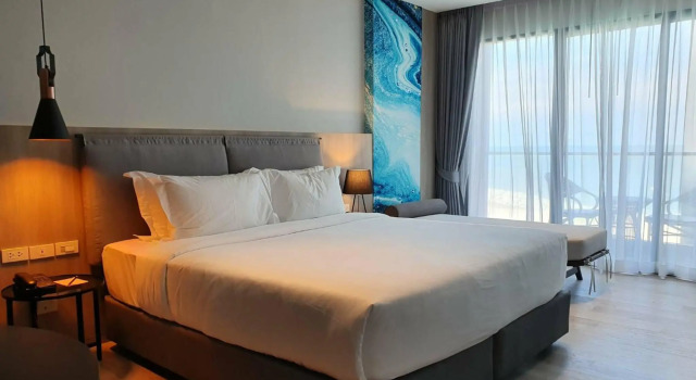 Номер Premier с видом на море Fortune Saeng Chan Beach Hotel Rayong - SHA Plus