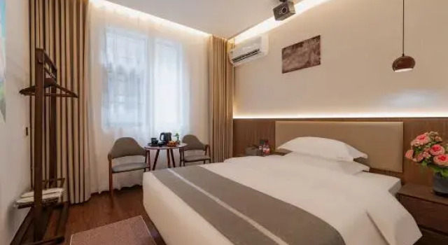 Люкс Zhushan District Cixiang Shiguang Homestay (Taoxichuan Creative Plaza)