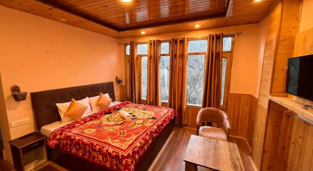Crested View, Kufri, Rezervovat Hotel Fagu Himachal Pradesh