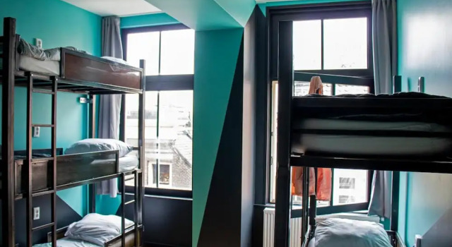 Amsterdam Hostel Leidseplein, Book Hostel Cheap Hotels in Rotterdam