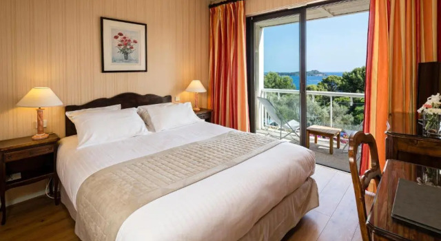Двухместный номер Standard с видом на окрестности Hôtel Le Provençal - Rénové en 2025 - Bord de Mer
