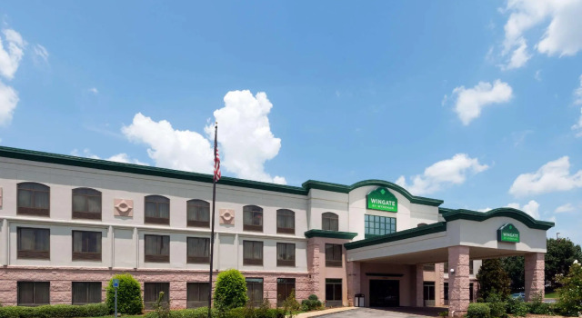 Кровать в общем номере Wingate by Wyndham Montgomery East I-85