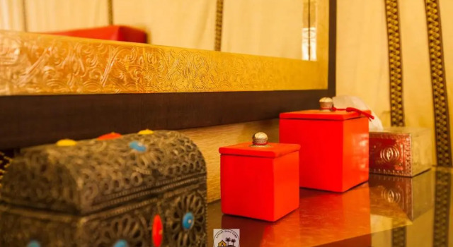 Luxury oasis camp, Prenota Hotel Merzouga Al-Rashidiyya