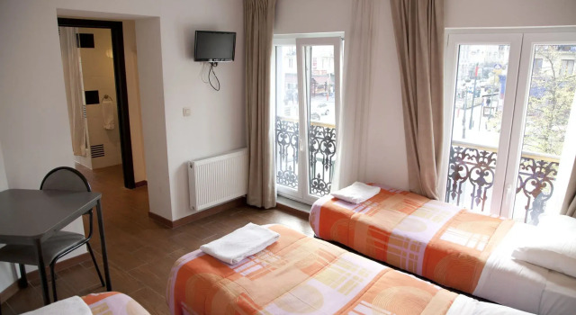 Hotel Barry, Забронировать Отель Брюссель Брюссельский столичный регион, рядом с Конт де Фландр/Граф ван Вландерен