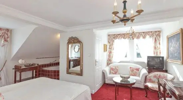 Номер Comfort Hotel Belle Epoque