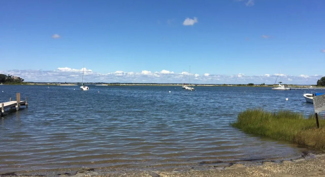 Best Hamptons Get-Away, Đặt Khách sạn Hampton Bays The Hamptons