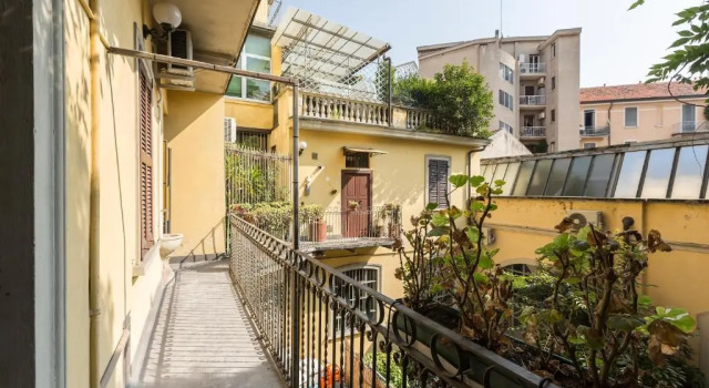 Porta Romana Bright, Забронировать Отель Порта Романа Милан, рядом с Порта Романа