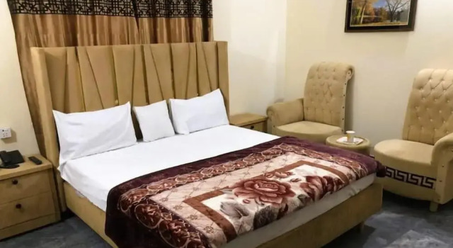 Hotel Golden Inn