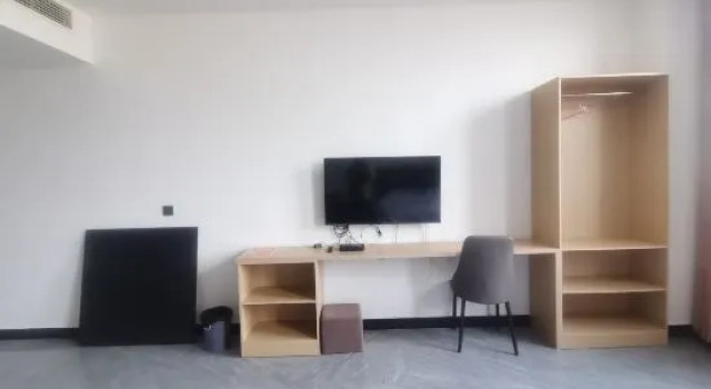 Tangquan Hotel, Book Hotel Zhoukou Henan