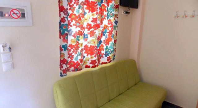 Трёхместная студия Standard Nikos Apartments