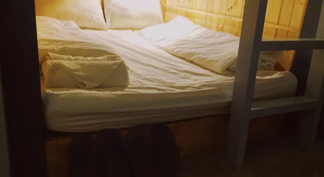 KHA Hostel & Cafe, Забронировать Хостел Хостелы Района 1, рядом с Дворец Независимости, Хостел