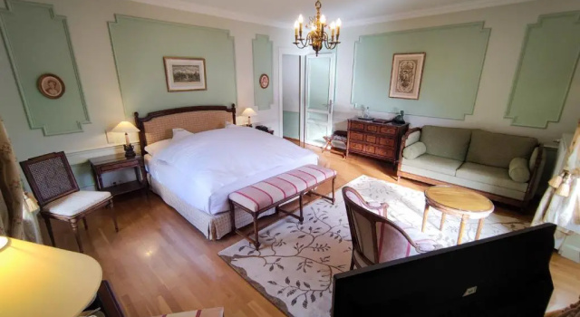 Полулюкс Le Manoir Au Lac