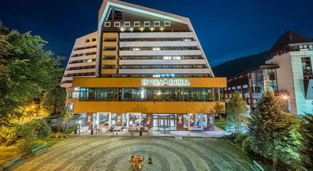Hotel International, Забронировать Отель Бизнес-отели Синая, рядом с Подъемник Синая - Кота 1400, 4* 5*