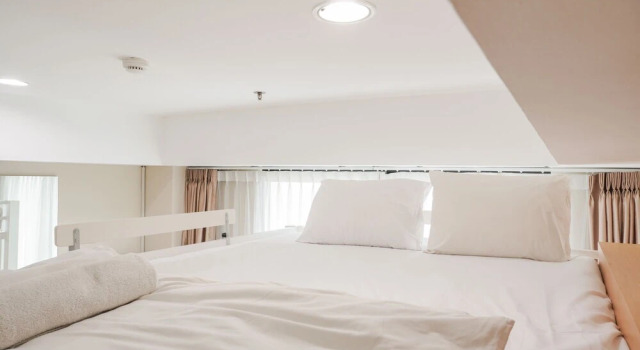 Fancy and Nice Studio Room Apartment at Nine Residence, Buchen Sie Ferienwohnung Apartments in Mampang, Ferienwohnung