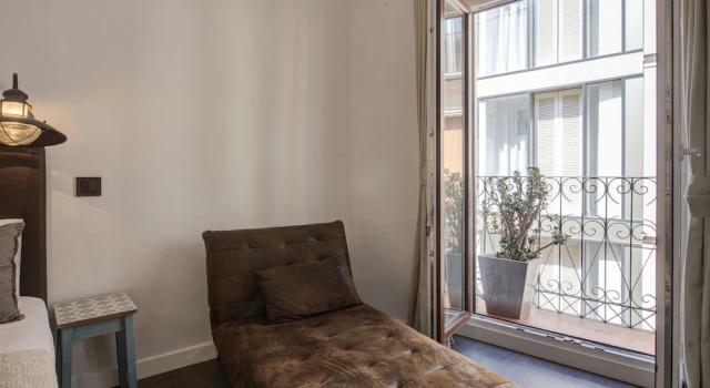 City Centre Apartment - 3BD - 2BT - WIFI, Забронировать Апартаменты/квартира Мадрид Провинция Мадрид, рядом с Дом-музей Лопе де Вега
