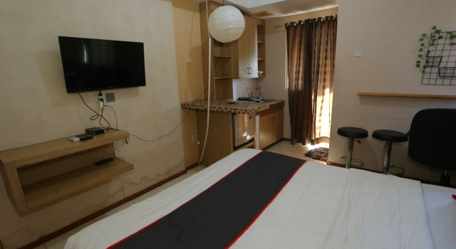 Collection O 93142 Lion Rooms, Prenota Hotel Hotel a Tangerang con parcheggio, Parcheggio