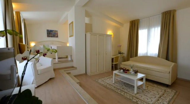 Люкс Prestige Hotel Viscardo