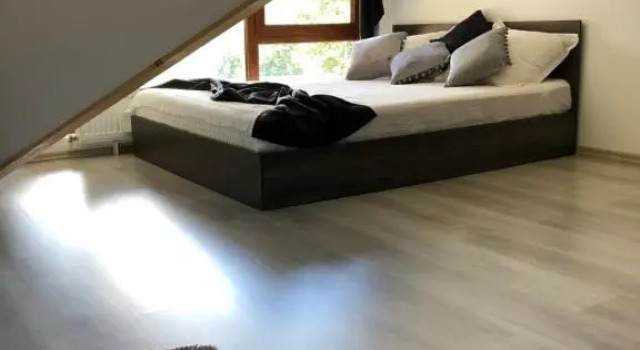 Apartament Andy Busteni 30 m de partie
