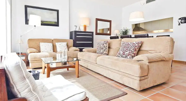 Harmonia House Costa Brava, Réserver Hôtel Parlavà 