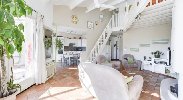 Коттедж IMMOGROOM - Sea view - Garden - Quiet Area and Swimming-Pool - AC