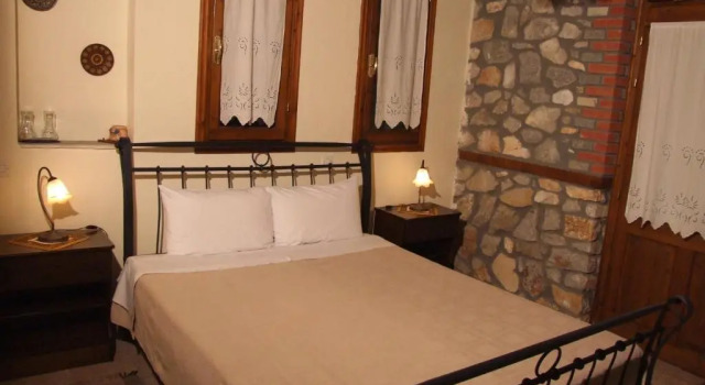 Двухместный номер Varnous Hotel