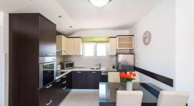 Apartment Višnja
