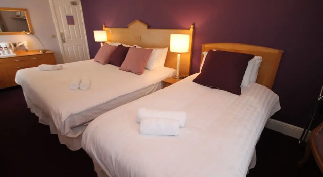 Номер Economy Four Seasons Hotel