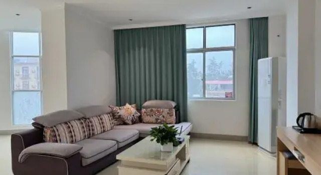 Люкс Business Dongxing Xinchang Hotel