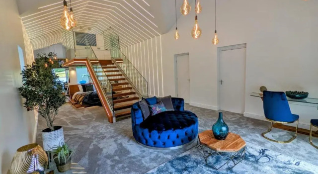 Двухместный номер Deluxe с балконом Aphrodites Group - Luxury Hot Tub Suites in Central Lake District