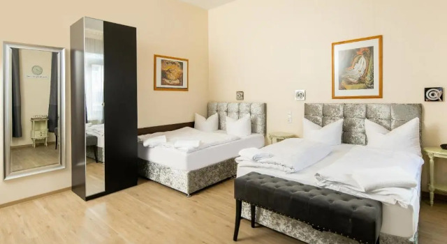Трёхместный номер Comfort City Hotel Kaiserhof