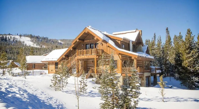 Коттедж Homestead Cabin 2
