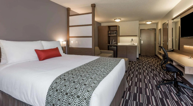 Двухместный номер Business Microtel Inn and Suites by Wyndham Kitimat