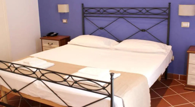2 bedrooms appartement with enclosed garden and wifi at Nicolosi, Book Apartment Hotels in Sicily with Parking, Parking
