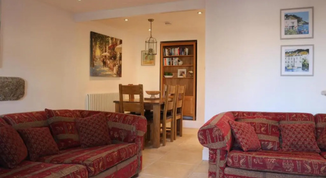 Large cottage, 3 beds all en-suite, small village location overlooking Mousehole, Reservar Hotel Hotéis em Mousehole com estacionamento, Estacionamento