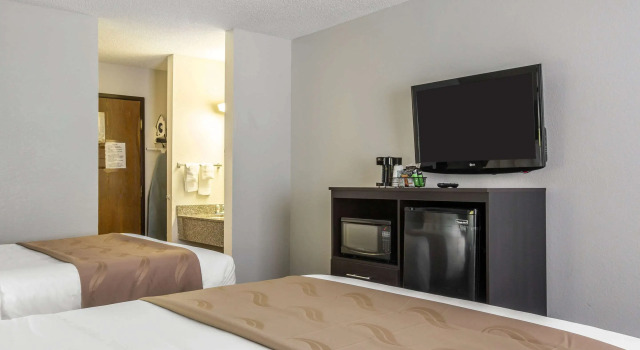 Четырёхместный номер Standard Quality Inn Stockbridge Atlanta South