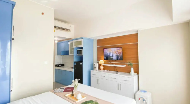 Restful Studio Apartment At Springlake Summarecon Bekasi